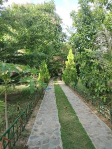 Villa Raflesh Inn By Four G