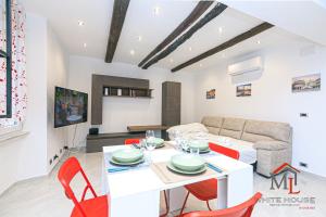 Ibisco house by ML WHITE HOUSE