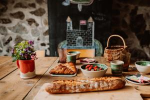 Chambre ou Gîte dans une maison de montagne - De Suzon à Zélie - Poterie