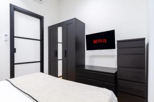 Olympics 2026 Boutique Flat Steps from Duomo