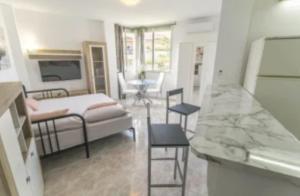 Canovas Nerja - Estudio Corona Playa