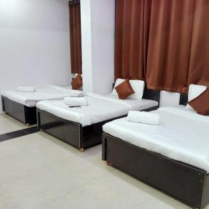 Hotel Shivoy Food Park And Restro