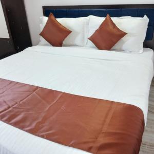 Hotel Shivoy Food Park And Restro