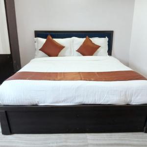 Hotel Shivoy Food Park And Restro