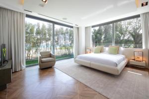 Nurai Island’s Overwater Paradise : Luxury Retreat
