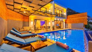Kalkan 2 bedroom Seaview villa with private pool Jacuzzi
