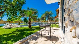 Üzümlü 2 bedroom secluded villa with private pool hot tub