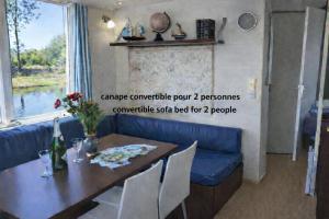 Cottage flottant Premium Jacuzzi privé en supplément