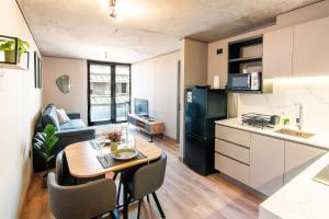 HOM I Providencia I Metro Sta Isabel I Plaza Italia GB304