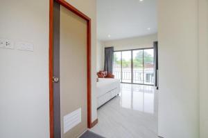 1 bedroom apartment - 2 min to the Nai Harn beach