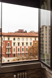 Youhosty - Lodi Rosso 121