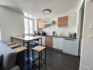 Marseille Mood II - Centre ville - calme - Duplex - 5 couchages - cuisine complète