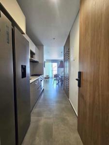 Apartamento a una cuadra de la playa piso 19