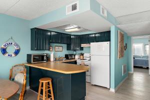 Crab Cove 302