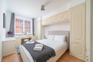 5-Star 2BE Apt in Central London Perfect 2026
