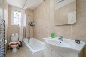 5-Star 2BE Apt in Central London Perfect 2026