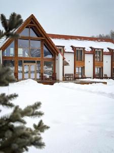 Scrind 11 - Madleine Chalet