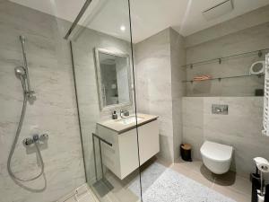 Romantic One Bedroom Home at BW-City and Park View