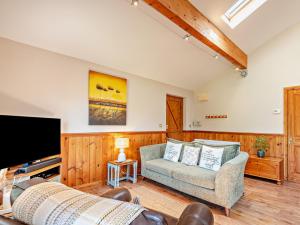 2 Bed in Aylton 77377