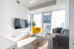 Luxury Apartments with View & Indoor Heated Pool