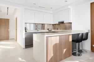 Reflet Croisette - Luxury Apartment with Terrace and Sea View