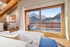 High-end duplex breathtaking views