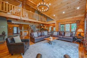 Cabin Fever by Railey Vacations