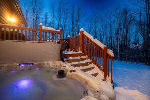 Driftland Cabin sauna, hot tub, pizza oven