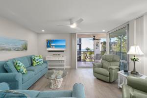 Island Beach Club #330B