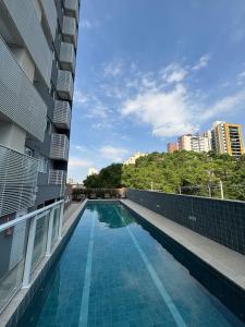 Studio confortável e novo próximo ao Allianz - piscina e coworking