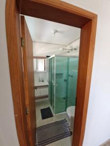 Apto com 3 quartos,1 vaga garagem e quintal