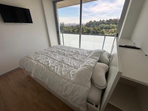 Skyline Heaven - Fantastic View - Pool - Garage