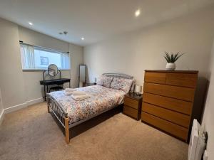 Two bed apartment in the Tower