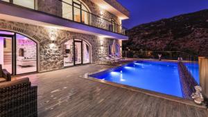 İslamlar 4 bedroom secluded villa with private pool hot tub