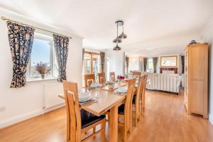 4 Bed in Braunton oc-g28239