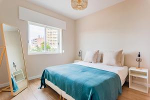 Cascais Sunny with Ocean Views