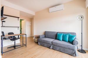 Cascais Sunny with Ocean Views