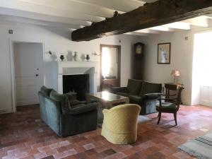 La Vieille Cure, SPA, Wifi à 20 min des plages