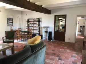 La Vieille Cure, SPA, Wifi à 20 min des plages