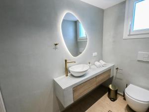 Elea Luxury Apartments