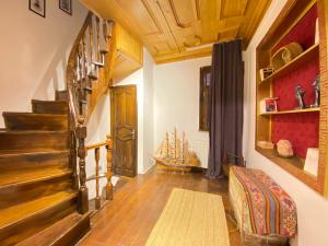 Historic Lütfi Pasha House in Balat 2BR