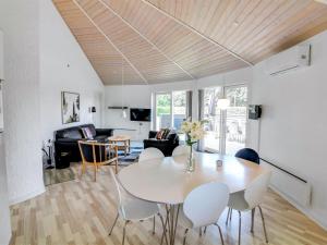 Holiday Home Jani - 25km from the sea by Interhome