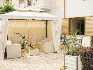 Apartment Wendy by Interhome