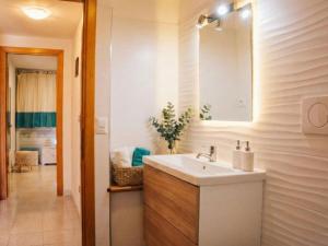 Apartment Wendy by Interhome img21