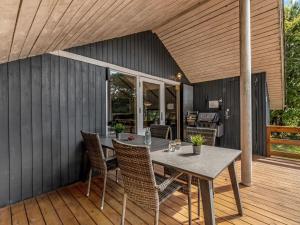 Holiday Home Yarla - 500m to the fjord by Interhome