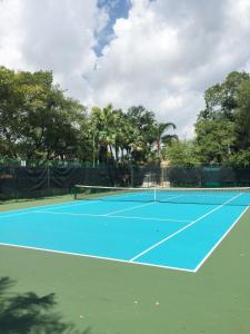 The Yacht Club at Aventura Miami 3405