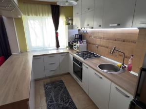 Palace Square Apartment with Self Checkin