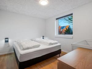 Holiday Home Cyrill - 2km from the sea by Interhome