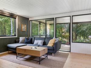 Holiday Home Dreng - from the sea by Interhome