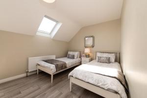 Dollys Farm Multi Home Group Stay